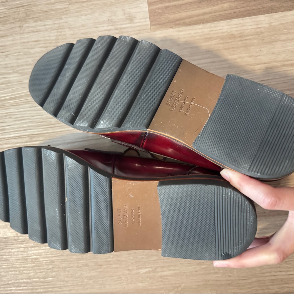 Stuart Weitzman Burgundy Leather Tassel Loafers - Picture 4 of 5